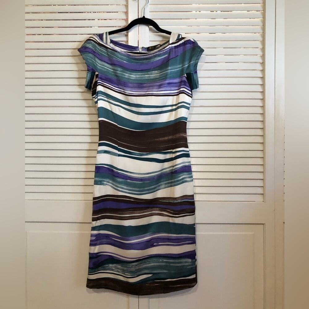 Loro Piana Silk Printed Dress with Belt - Picture 2 of 9